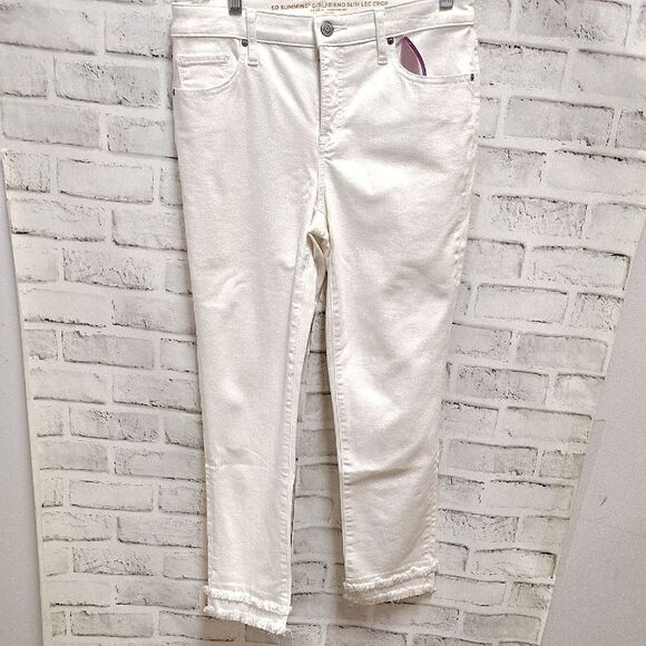Chico's White Ankle Cropped Jeans - Picture 1 of 3